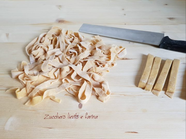 Come si preparano le tagliatelle?