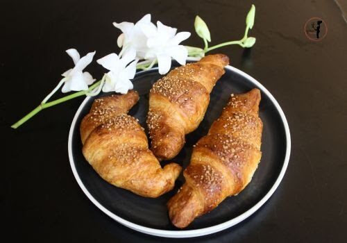 Cornetti zero sbatty in friggitrice ad aria, dolci e salati per tutti i gusti (vegan)