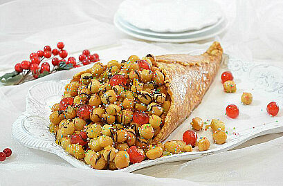 Cornucopia di struffoli all’arancia e cioccolato