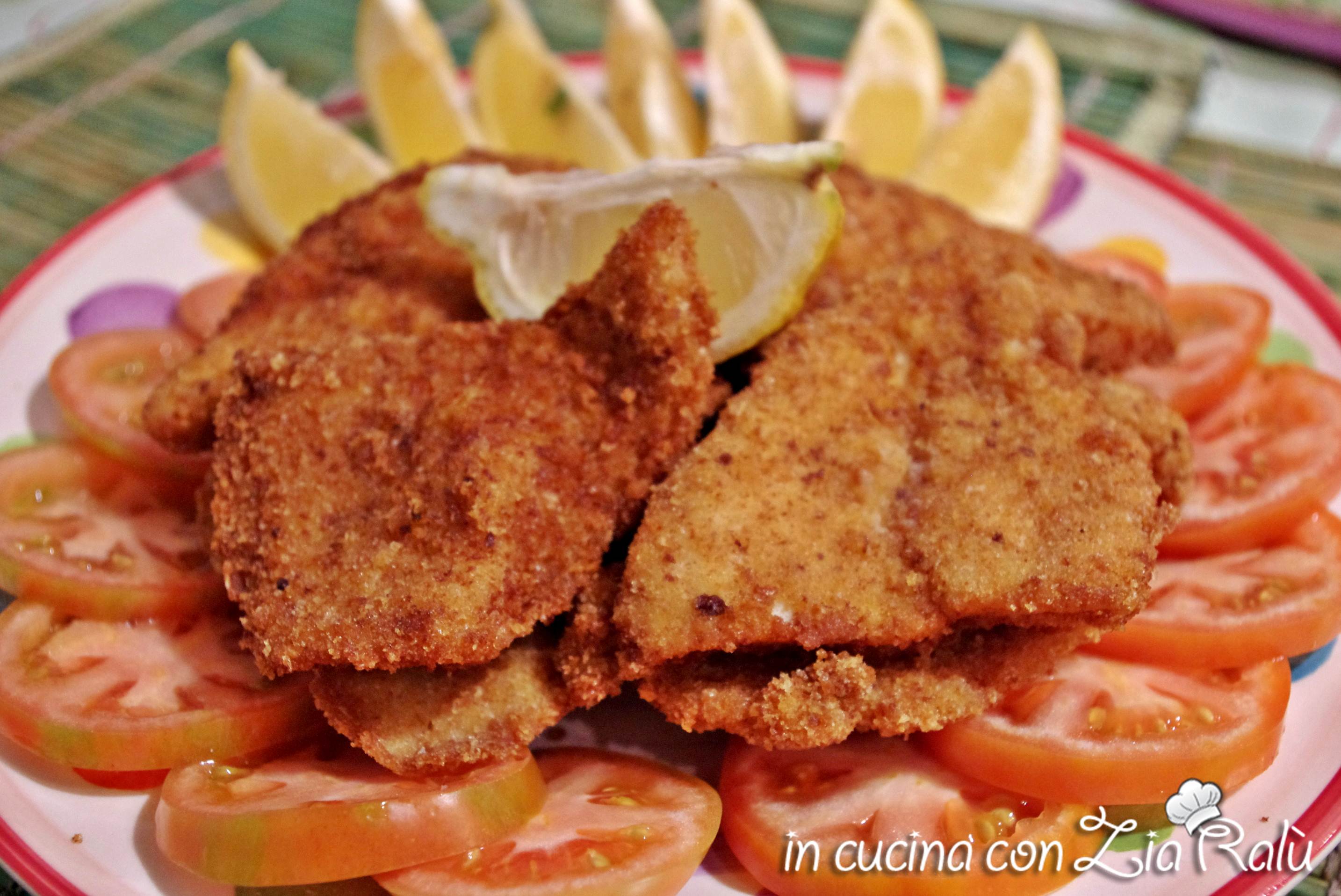 Cotolette di pollo fritte dorate