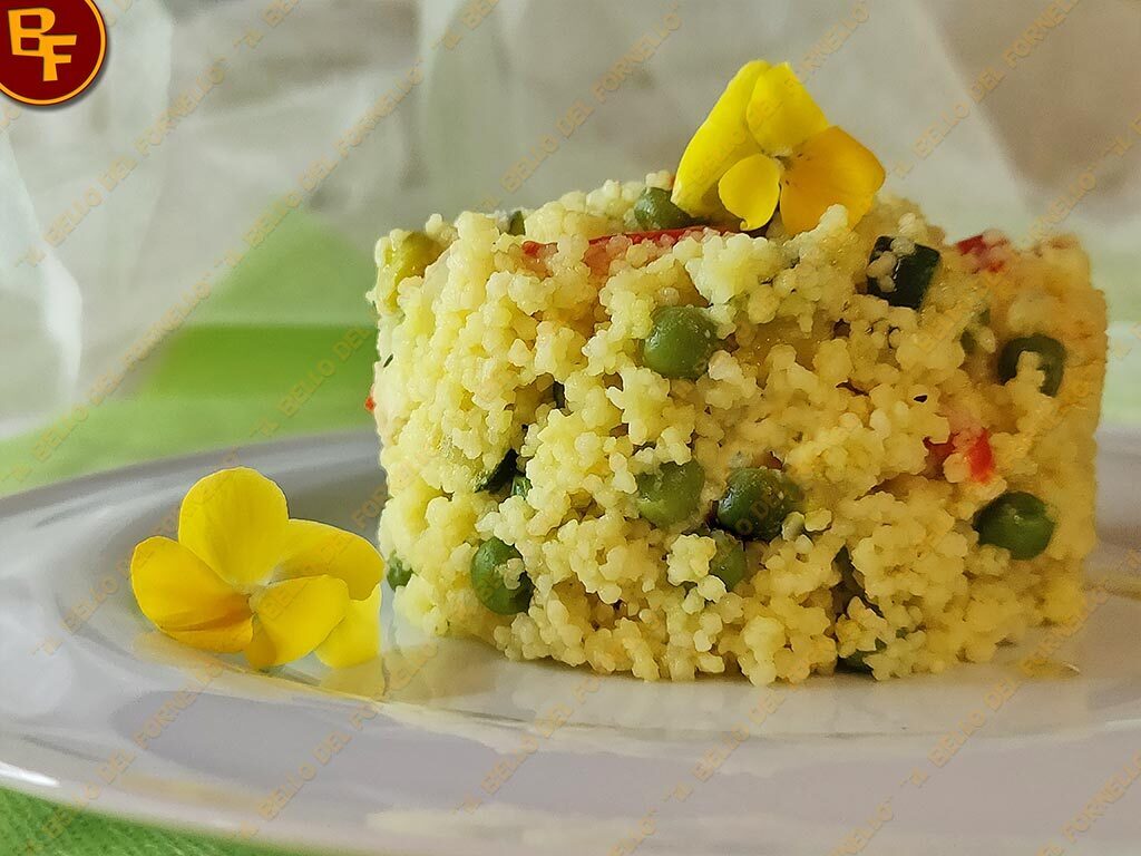Cous cous allo zafferano con verdure croccanti
