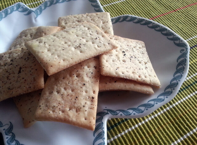 Crackers con pasta madre