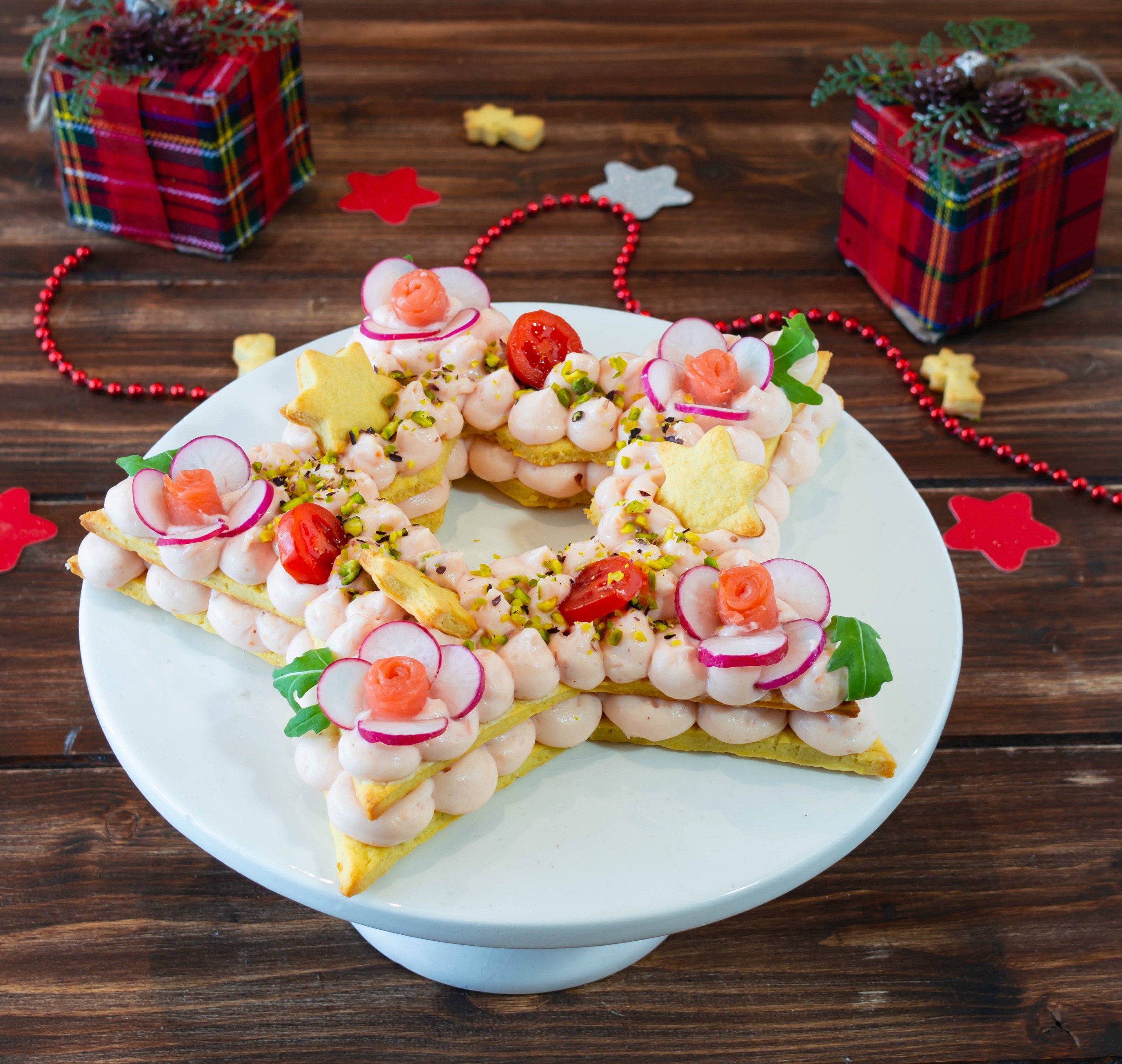 Cream tart salata con mousse al salmone