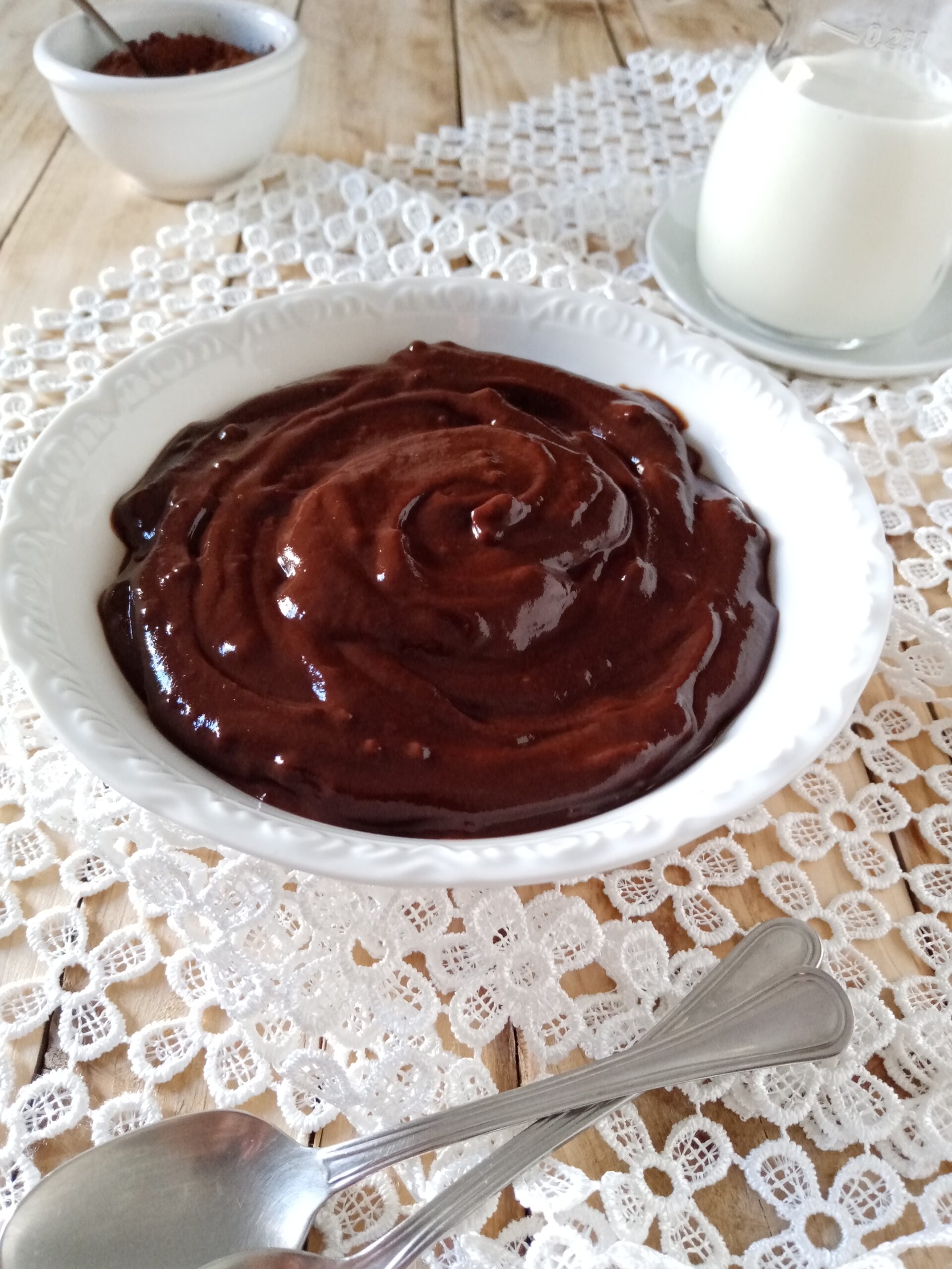 Crema al cacao senza uova