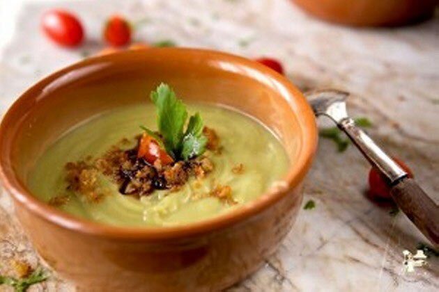 Crema di broccolo, alici e aceto balsamico