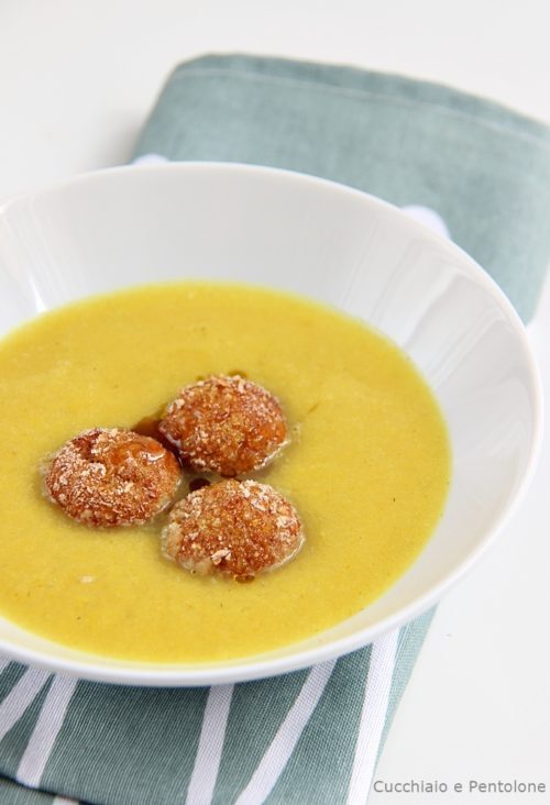 Crema di finocchi e polpette di pane all’arancia e miele di bosco, riciclando
