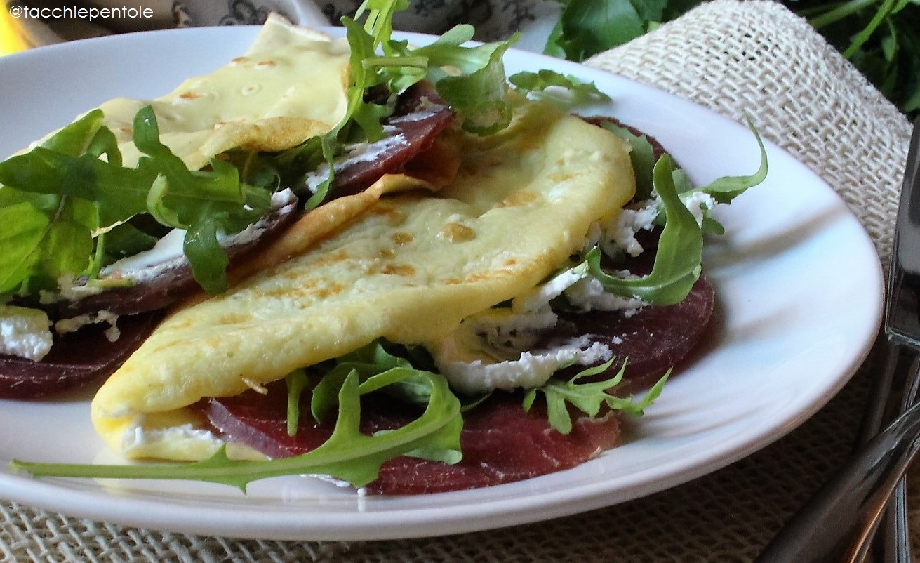 Crepes di bresaola e caprino