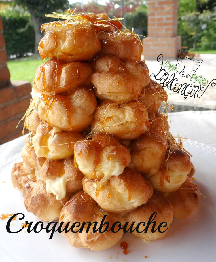Croquembouche con crema chantilly | cucinare chiacchierando