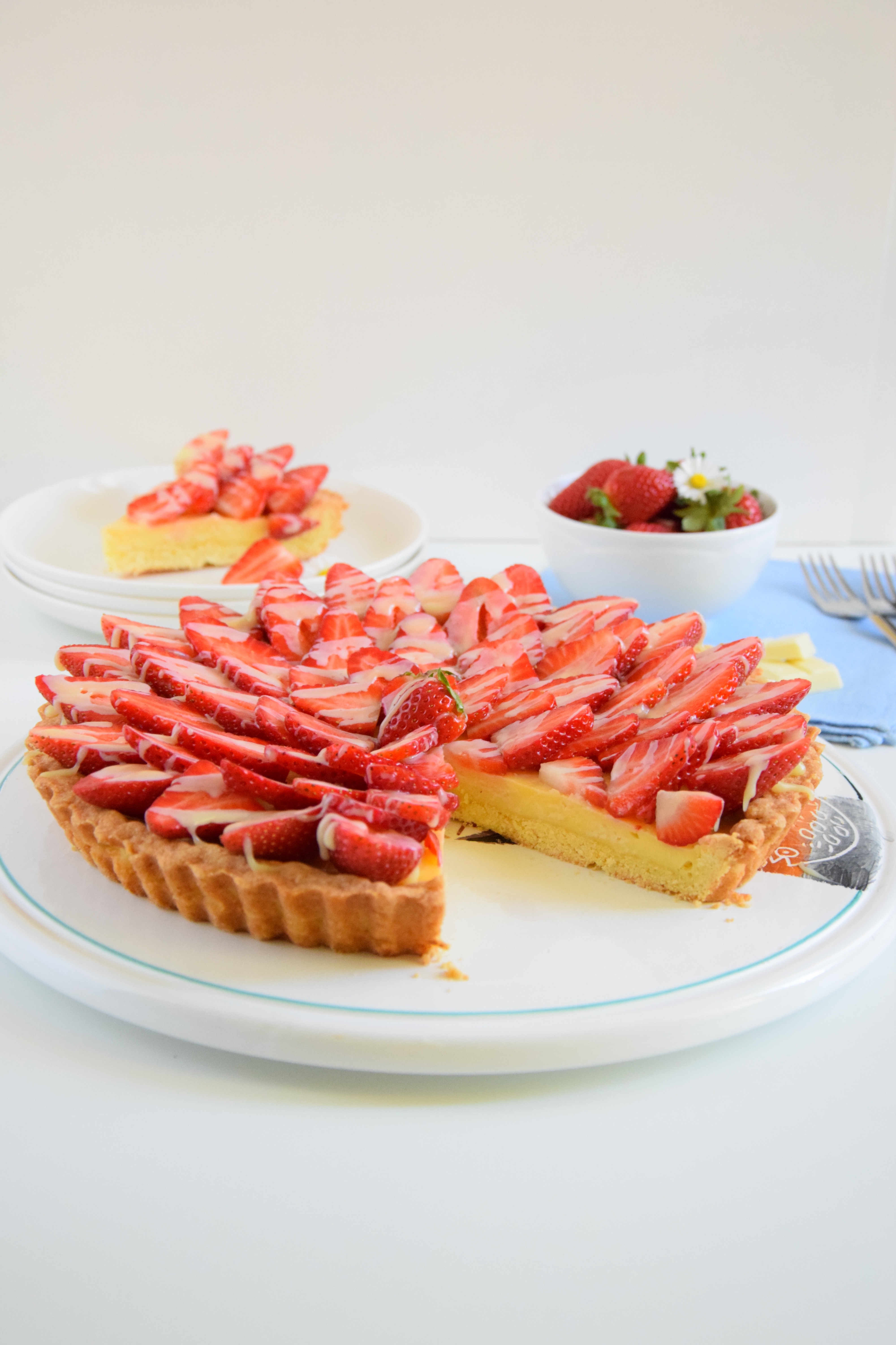 Crostata alle fragole e cioccolato bianco