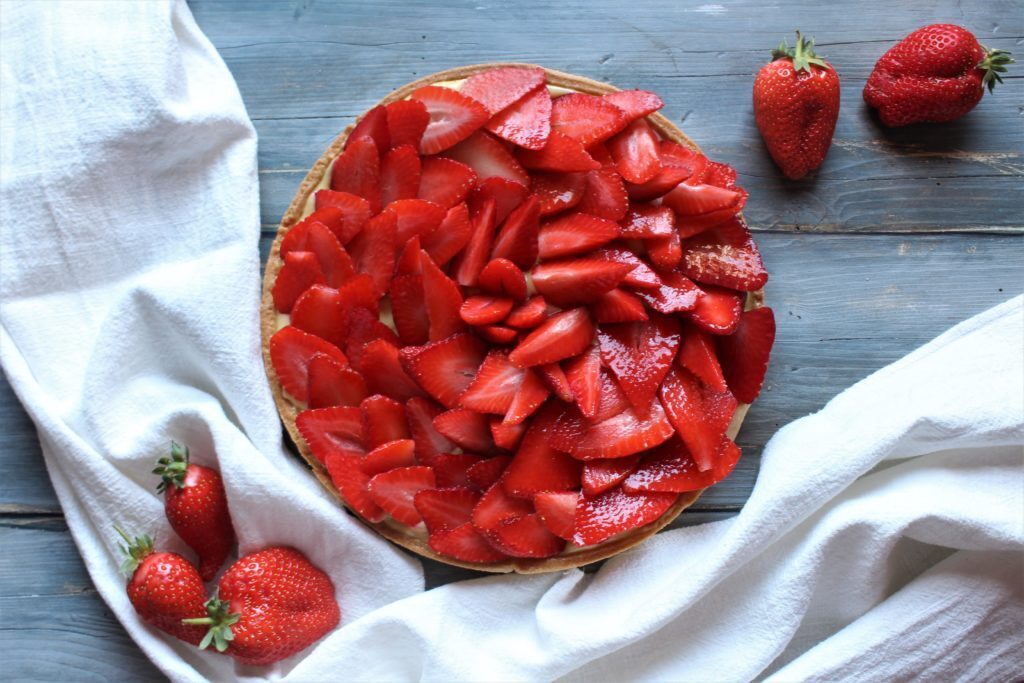 Crostata di fragole con crema pasticcera