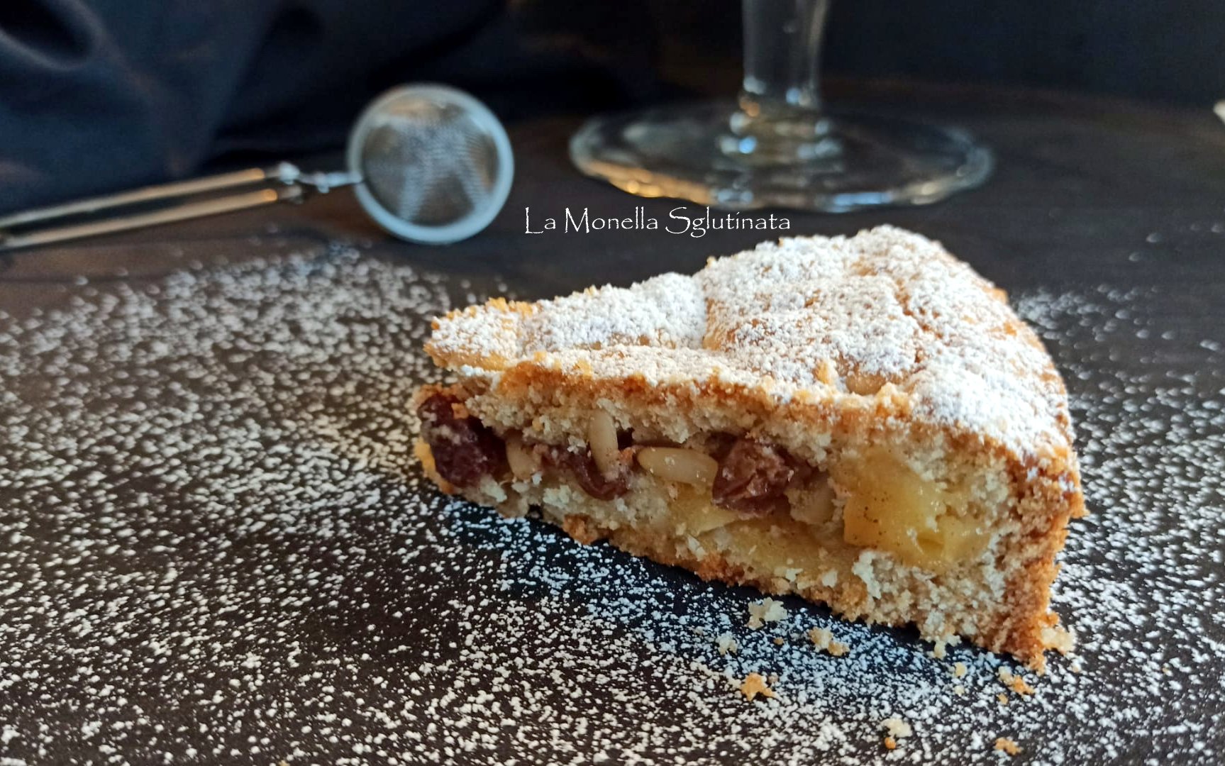 Crostata di mele,uvetta e pinoli senza glutine