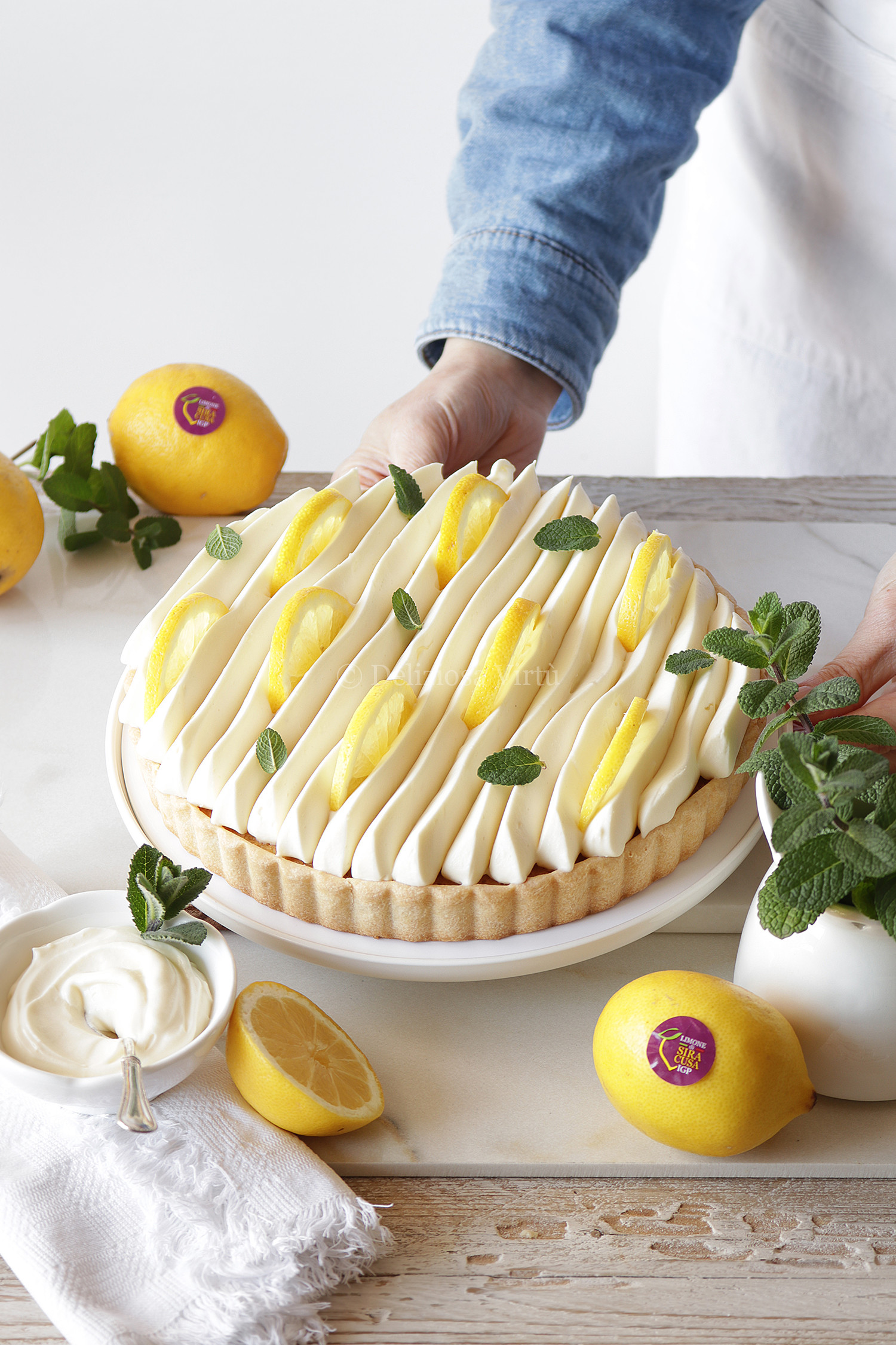 Crostata frangipane con cremoso al cioccolato bianco e limone