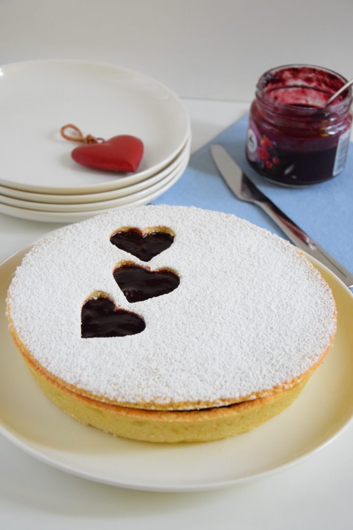 Crostata frangipane con frutti di bosco