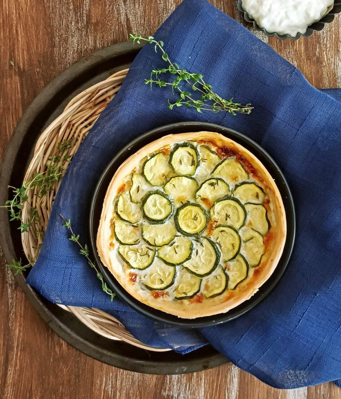 Crostata salata con squacquerone e zucchine