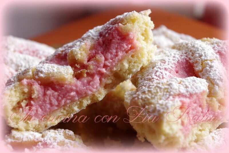 Crostatine alla ricotta rosa
