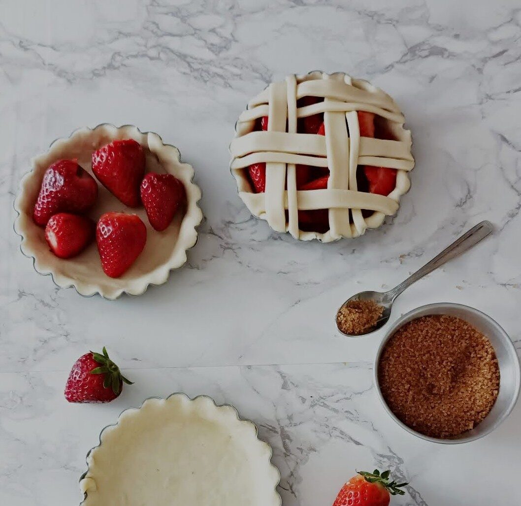 Crostatine con fragole fresche