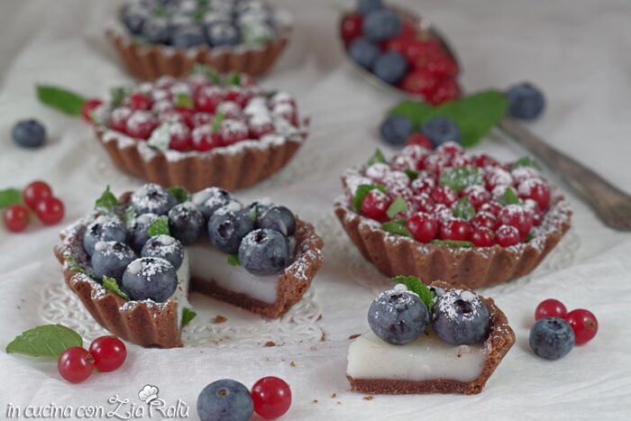 Crostatine dolci senza uova alla frutta
