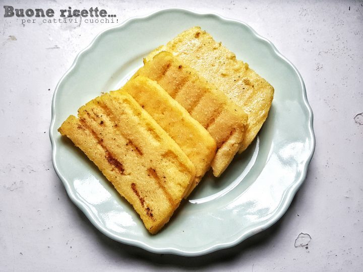 Crostini di polenta al forno