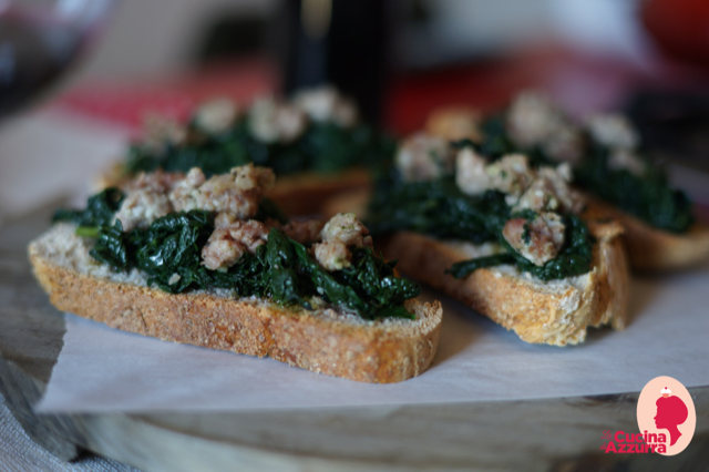 Crostoni cavolo nero e salsiccia…