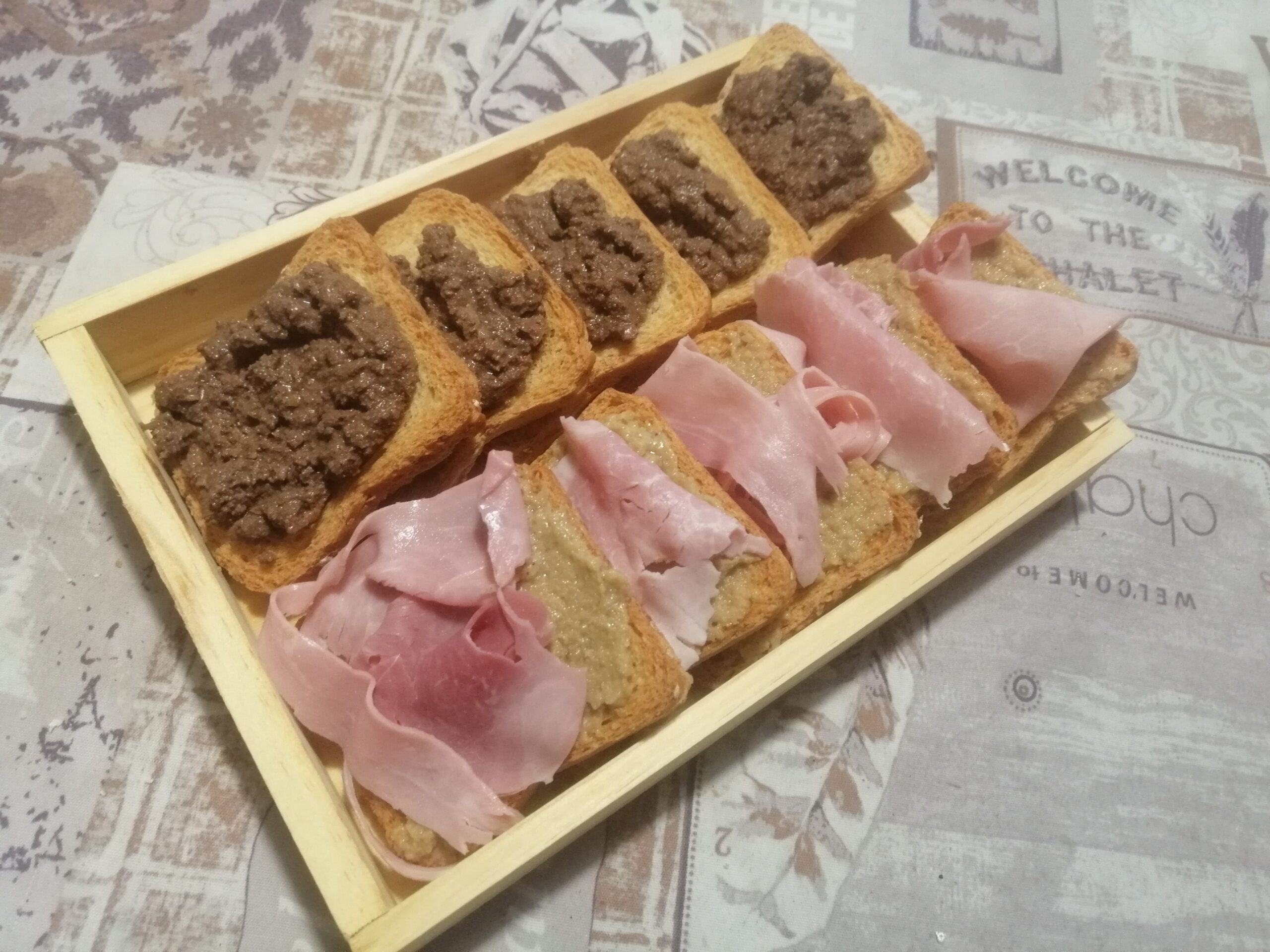 Crostoni misti