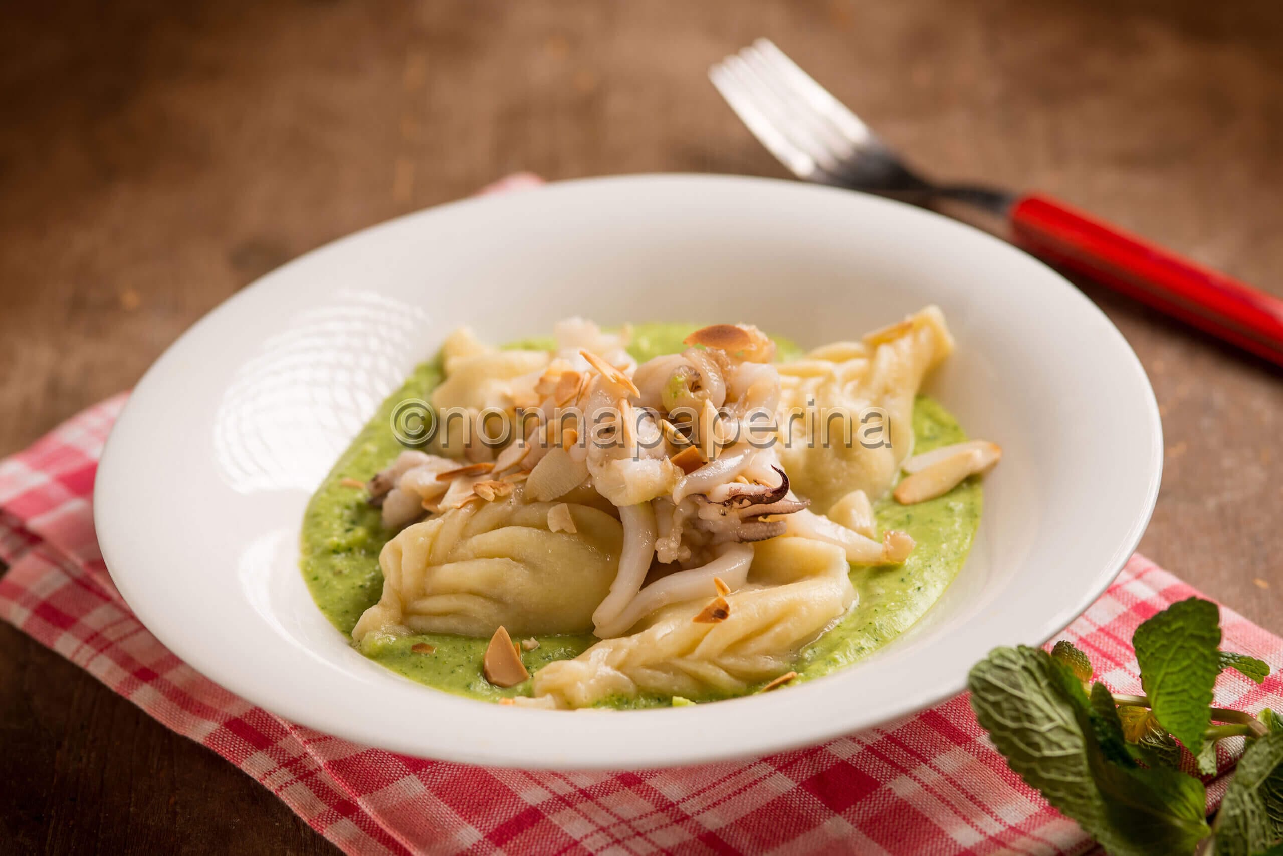 Culurgiones su crema di zucchine, un magnifico primo piatto