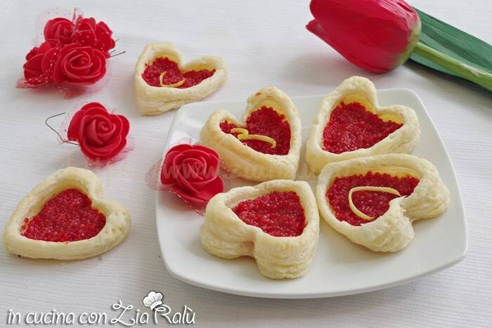 Cuori di pasta sfoglia salati – antipasto in love