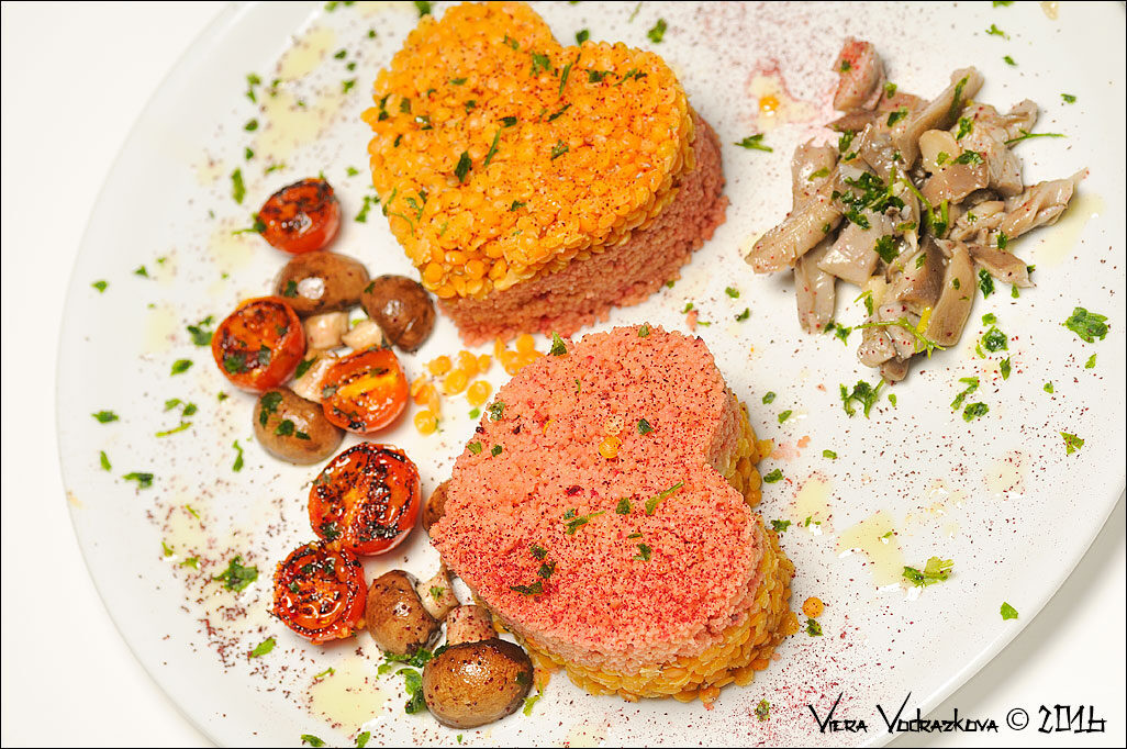 Cuori rossi di cous cous
