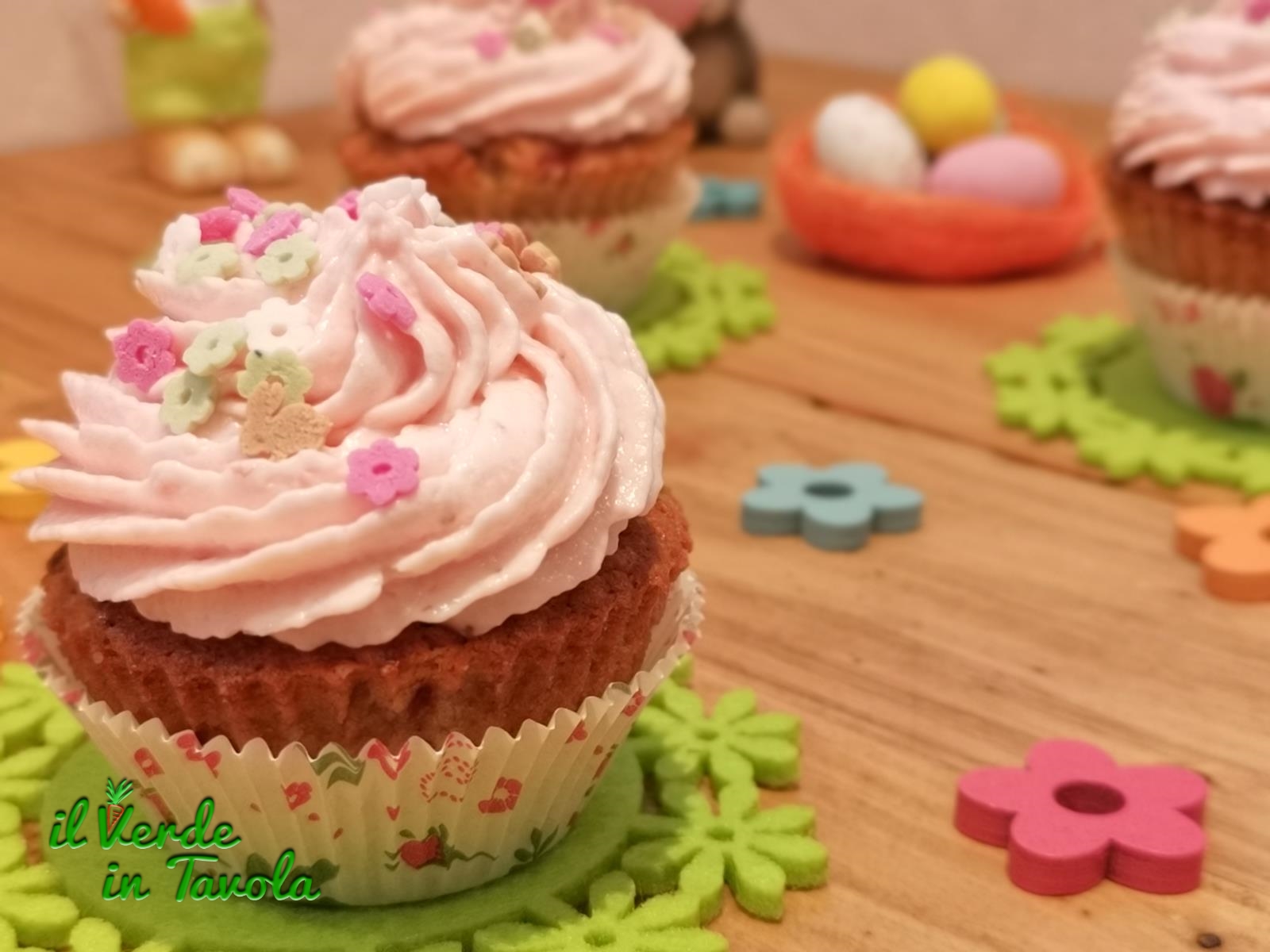 Cupcakes di pasqua alle fragole la ricetta