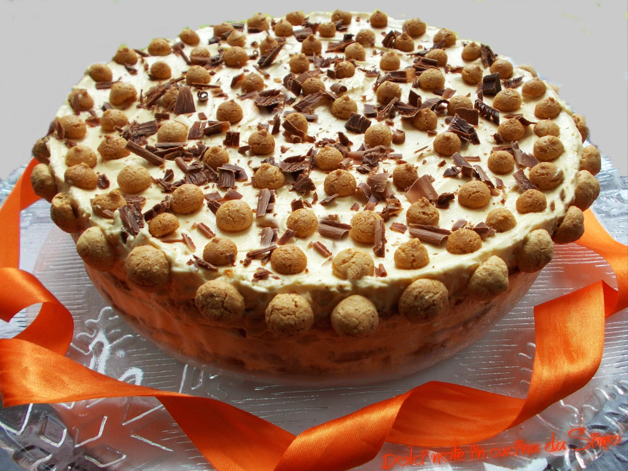 Dolce freddo al caffe’ e amaretti