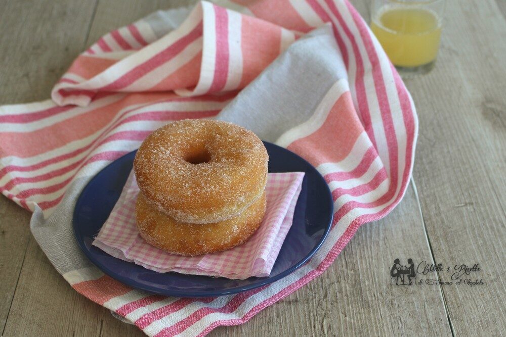 Fatte fritte ciambelle soffici
