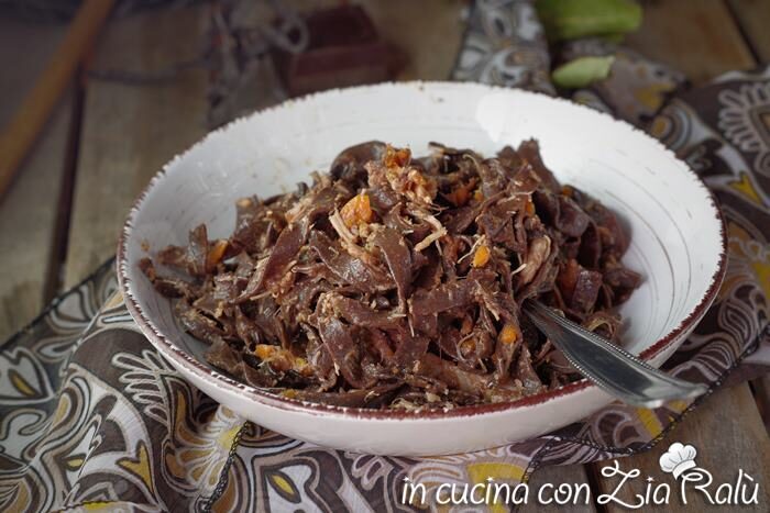 Fettuccine al cacao con ragù di coniglio