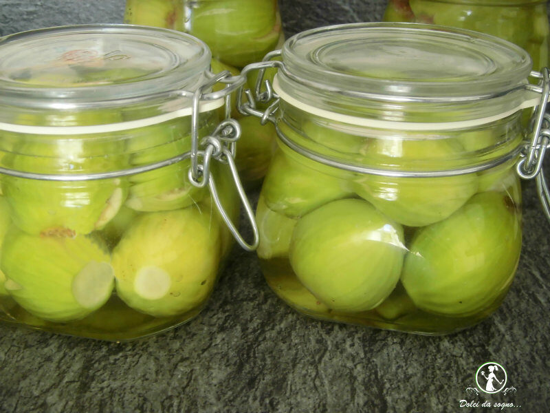 Fichi con mandorle al rum