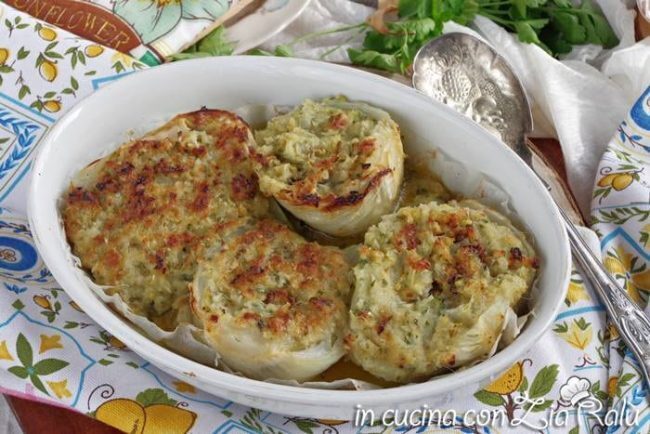 Finocchi ripieni al forno