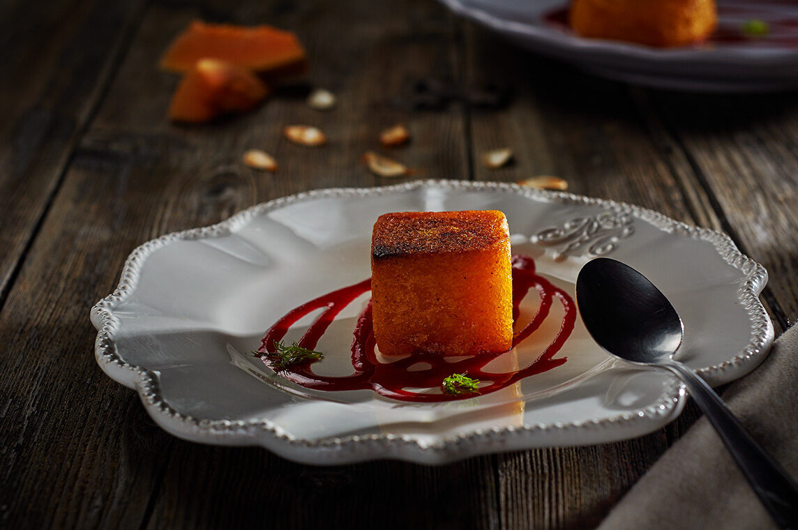 Flan di zucca con salsa di melagrana