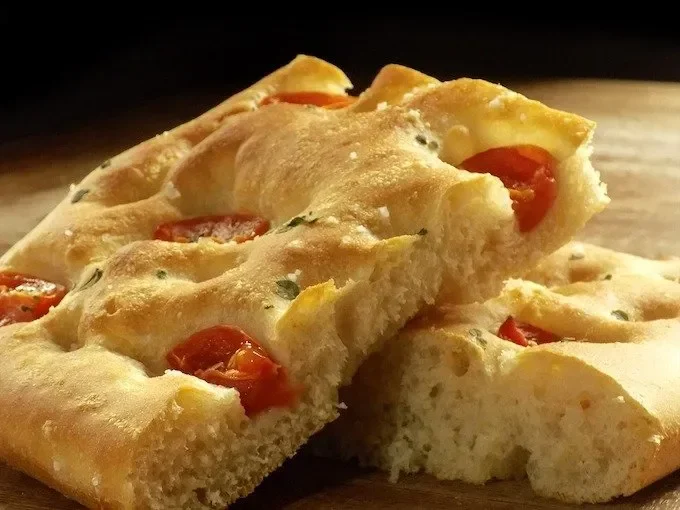Focaccia pugliese tradizionale