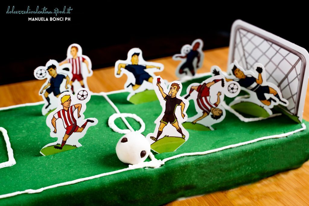 Football cake