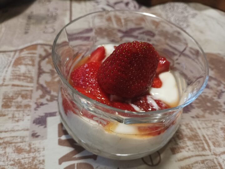 Fragole allo yogurt