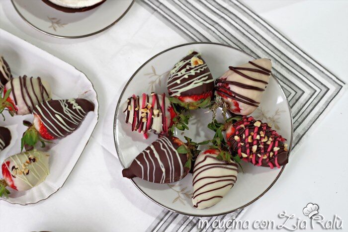 Fragole glassate al cioccolato