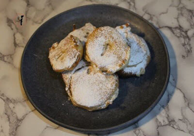Friceuj di pere nashi in friggitrice ad aria: frittelle di nashi in chiave vegan