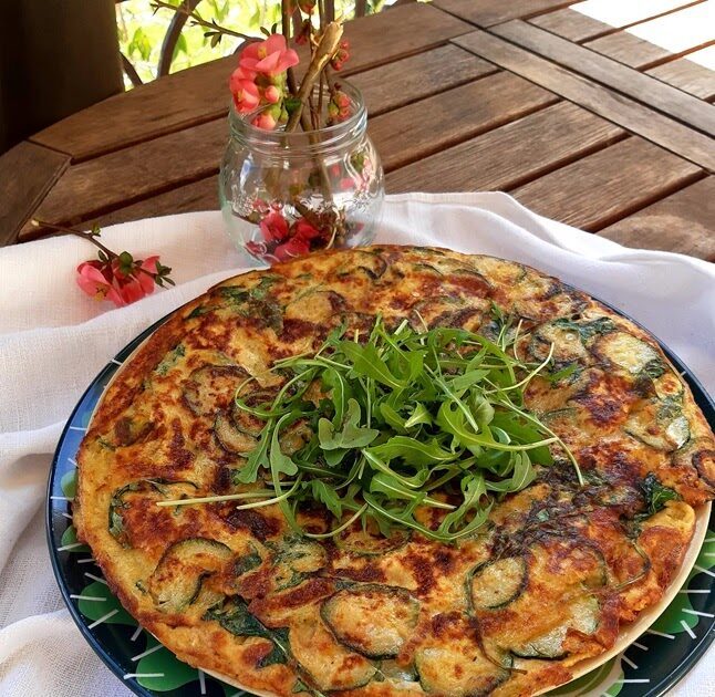 Frittata con zucchine e rucola