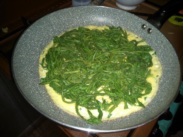 Frittata di asparagi selvatici