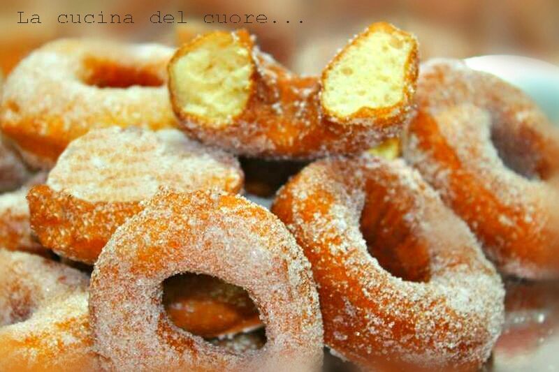 Frittelle agli agrumi