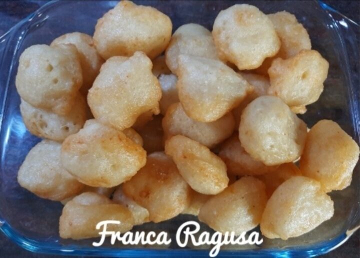 Frittelle di cavolfiore con pasta lievitata