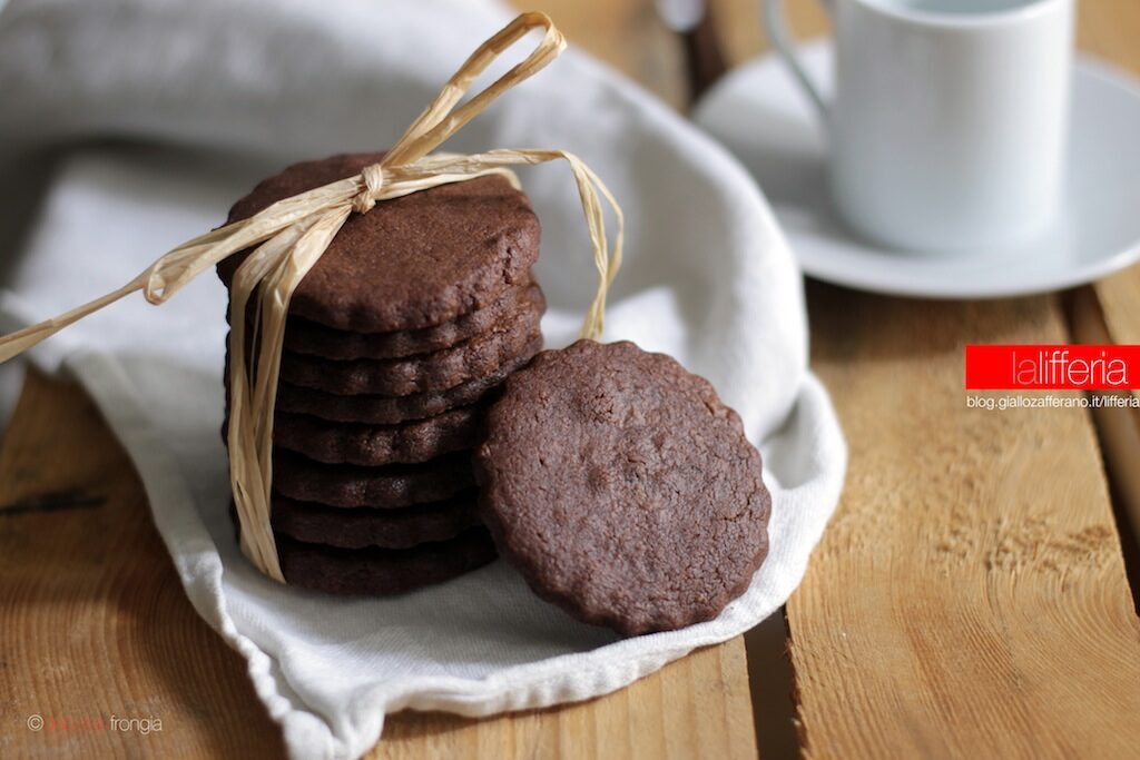 Frollini morbidi al cacao, ricetta facile