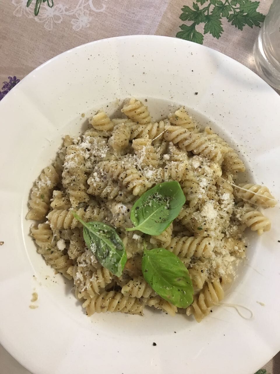 Fusilli alla maddalena in vellutata di melanzane