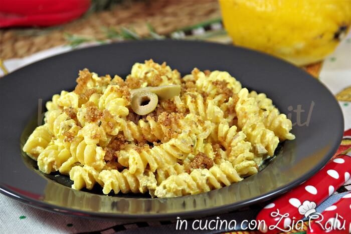 Fusilli ricotta olive e limone