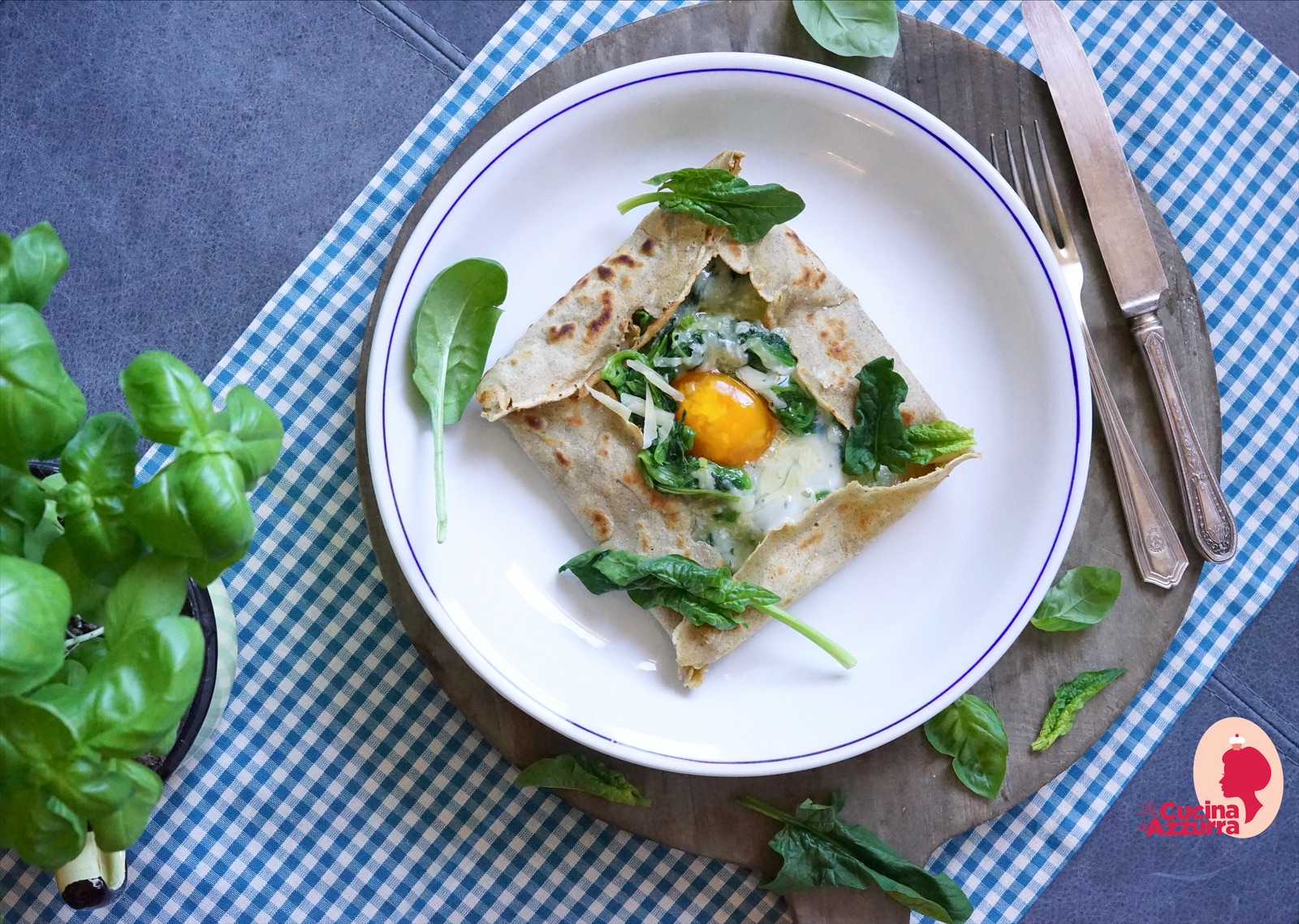 Galette con spinaci di nanni, gruyere e uovo