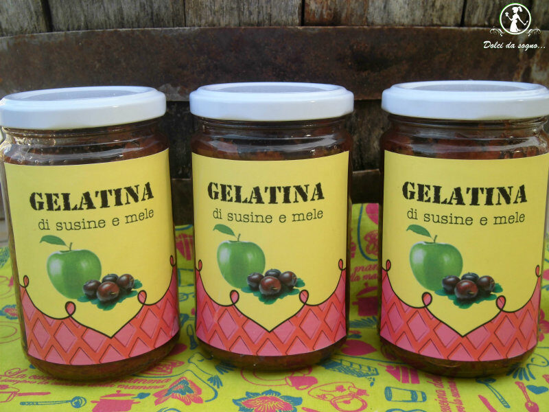 Gelatina di susine e mele