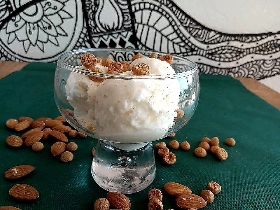 Gelato alla mandorla