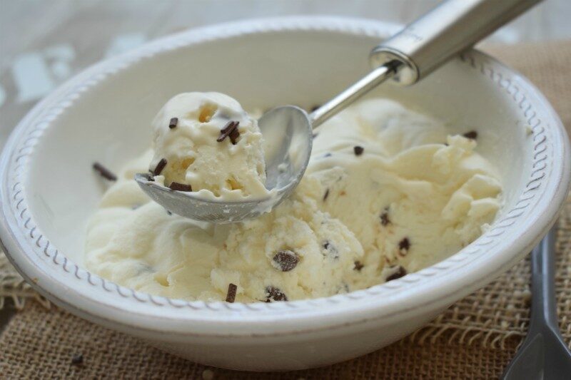 Gelato alla stracciatella (senza gelatiera)